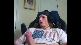 Matthew Cole jerks off and cums all over his bed