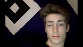 Uncut Cam Boy Fingers the Night Away