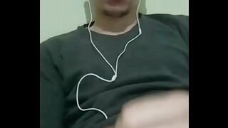 Cute Guy Jerk Cumm