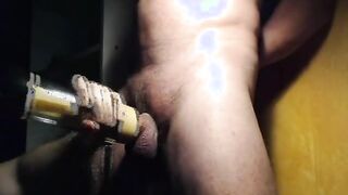 Venus 2000 - me quickly drain my wellhung stud