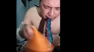 Hard BDSM deepthroat session