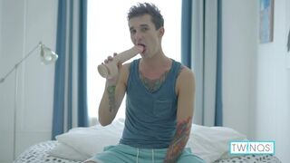 Hot Boy Toy Noah Drills His Butt With Dildo And His Own Cock