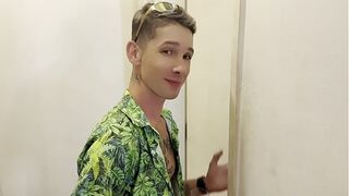 I caught my friend's straight boyfriend.Riu Melo, the comeback. Liu Johnny