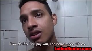 LatinoHunter <- Two Latinos trade blowjobs in the lockeroom