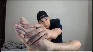 latin feet06