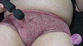 中年デブおじさん　パンツオナニー　パンツの中に射精