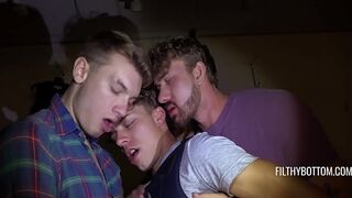 Thieves Teach Twink Guard Who's In Charge