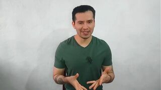 Young virgin gives oral sex for the first time to the gifted 21cm muscular colleague from work in the office! They almost got caught. sexual story