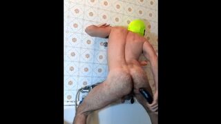 Enlarging my hole to get it ready for aubergine insertion, than cum