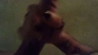 Gozando após acordar no quarto do meu pai