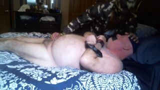 Burglar jerks off bear