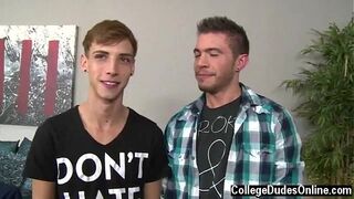 Twinks XXX Jordan climbs on top of Sam, slipping Sam's pulsing man