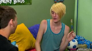 Evan Gets Every Inch Of Prestons Cock