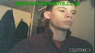 Horny Boy Masturbates 4o6rlns0ai