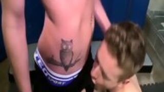 Twink Gets Hot Cum Facial