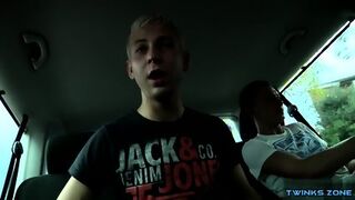 Big Dick Twinks Threesome With Cumshot