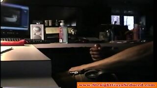 Amateur Bloke Wanking Off Watching Porn