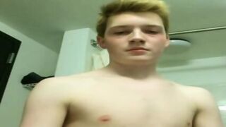 Beautiful Twink Cums