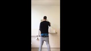Boy Sagging And Cum At University
