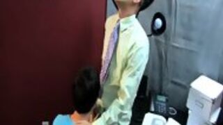 Twink Stud Noah Carlisle Sucking On A Rock Hard Cock