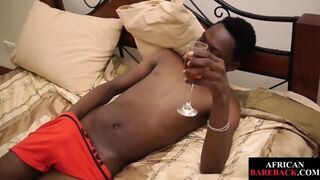 Black Amateur Masturbates In Solo Action