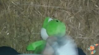 Yoshi love play with me