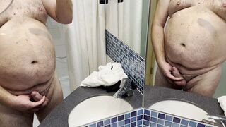 Hotel Bathroom Mirror – Chubby Hairy Bear Jerks His 11cm Cock & Cums in Sink