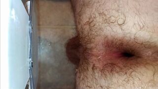 Watch me gape my hairy ass!