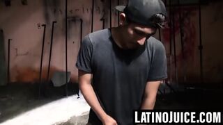 Attractive Eloy Sucks Me Dry Before Facial Cum Shower