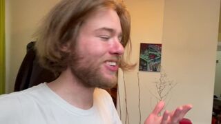 Confused Streamer Figures Out a Solution