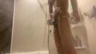 [Japanese amateur] Masochistic gay man who was squeezing his cock when he noticed that he was horny