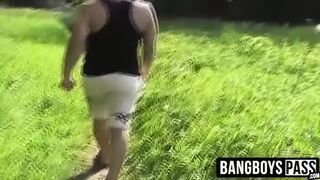 College Guy Gets Payed For Sucking A Cock And Getting Drilled