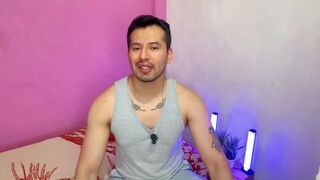 20cm gifted therapist fucks his married straight patient bareback! Sexual story