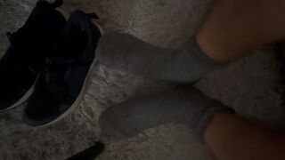Sweaty Dirty Gym Shoes Feet Socks Barefoot Foot Fetish Play & Worship
