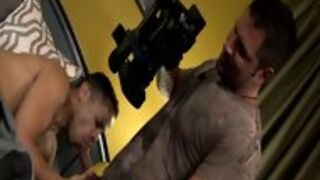Dudes Interracial Facial
