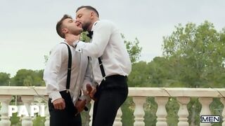 Allen King Kneels Greedily Suck On Sir Peter S Croatia