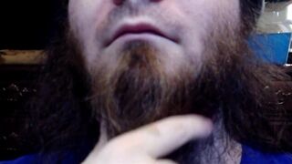 Do you like my beard?