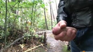 When "smellmydick" from pornhub is outside - dirty things happen