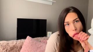 Sexy European Female No Money, No In Trouble