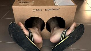 Surprise Delivery Series - Worn out Flip flops - Thongs - Big Male Feet to Worship - ???? Manlyfoot