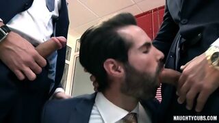 Muscle Gay Threesome And Facial
