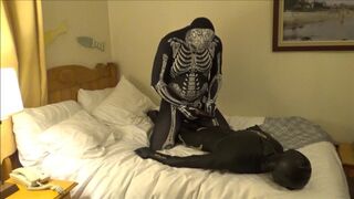 dawn of the dead skeleton fucks orca dummy